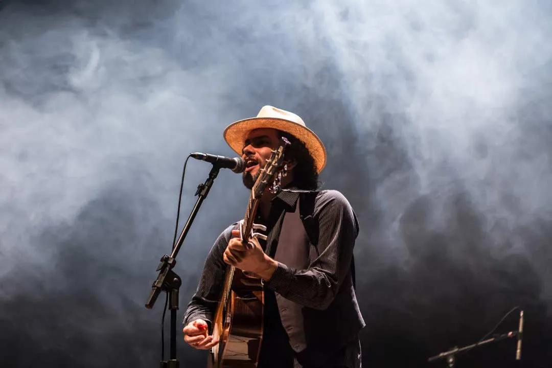 Luciano Alves, músico e compositor radicado em Porto Alegre